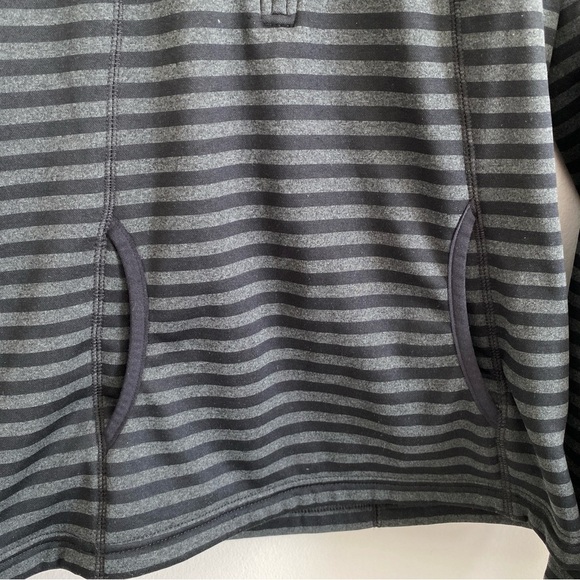 COLUMBIA Fleece 1/2 Zip Sweater Size Small - Picture 2 of 7